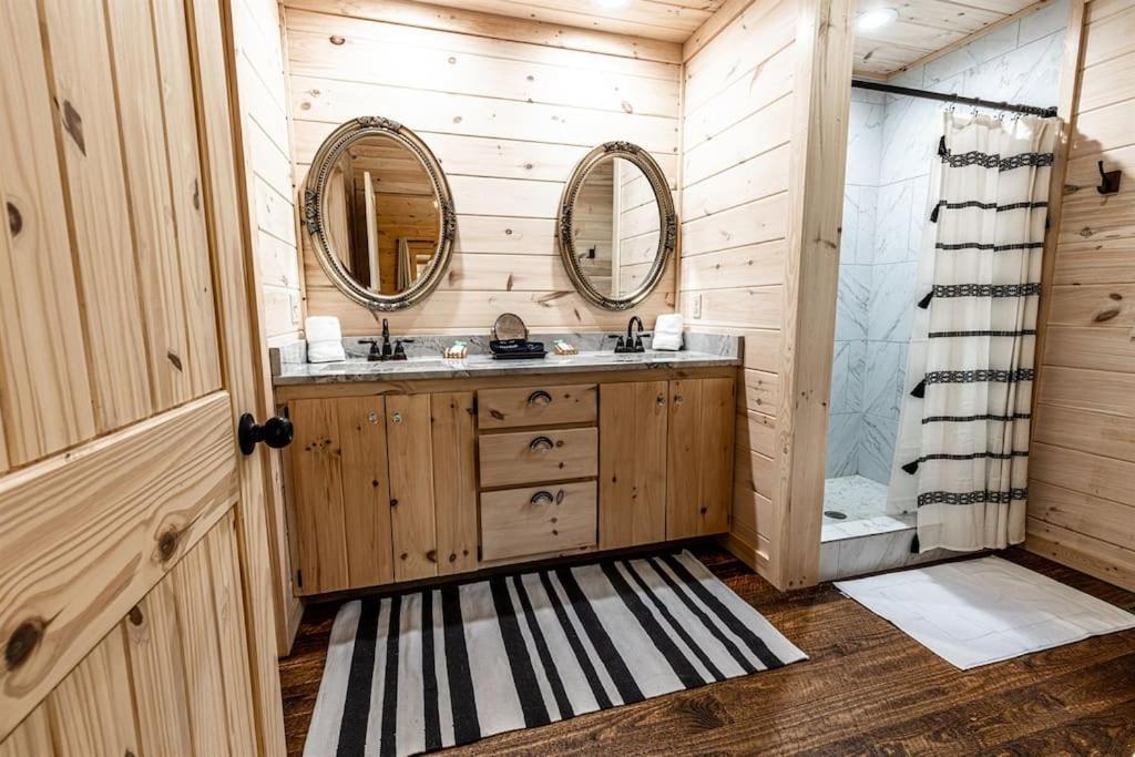 Luxe Family Cabin 8 Min To Downtown Blue Ridge Luaran gambar