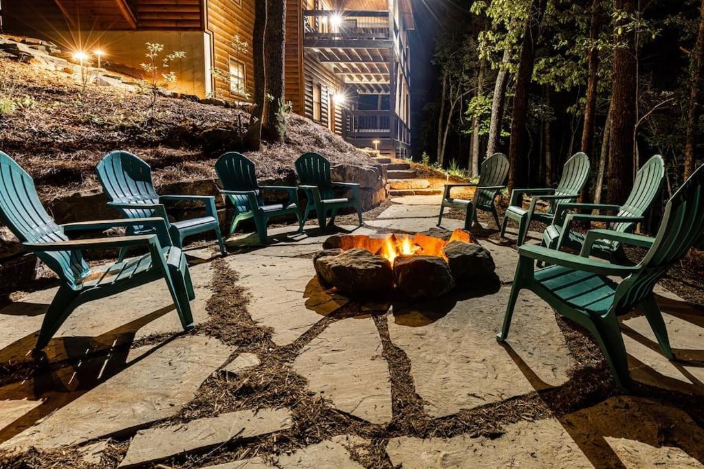 Luxe Family Cabin 8 Min To Downtown Blue Ridge Luaran gambar