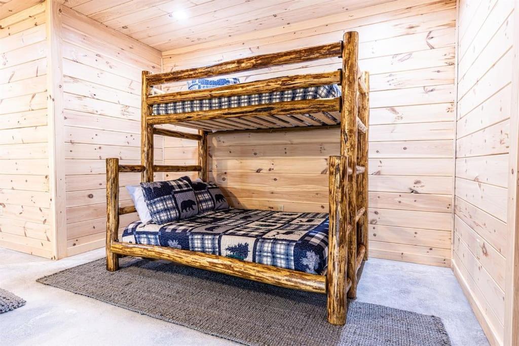 Luxe Family Cabin 8 Min To Downtown Blue Ridge Luaran gambar