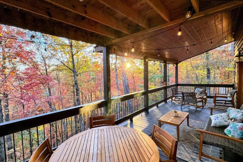 Luxe Family Cabin 8 Min To Downtown Blue Ridge Luaran gambar